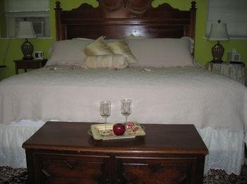 The Applewood Manor Bed & Breakfast Asheville
