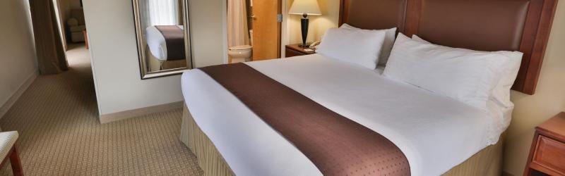Hotel Express & Downtown By Ihg 3*