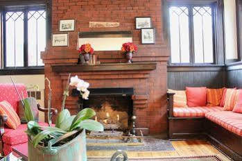 Oakland Bed & Breakfast 3*