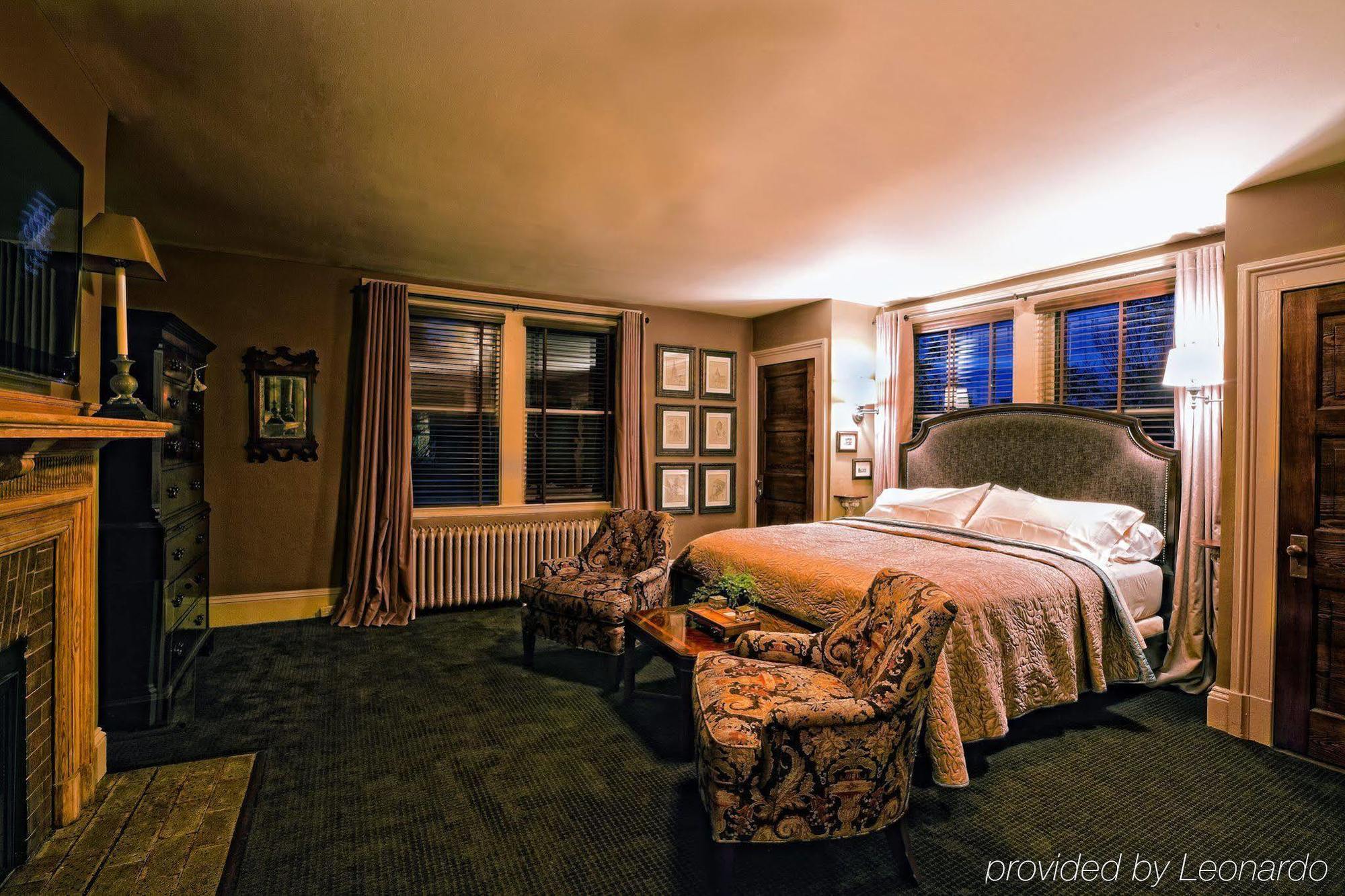 1900 On Montford 4* Asheville
