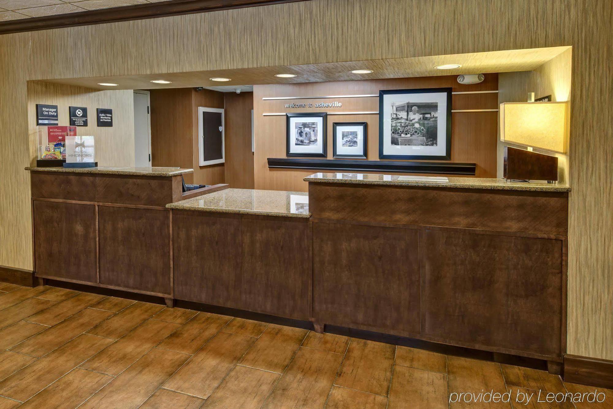 Hotel Hampton - Biltmore Area 4*