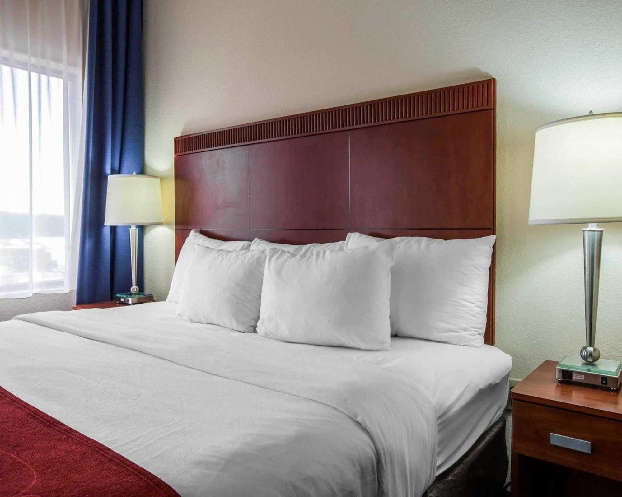 Hotel Comfort Outlet Center Asheville