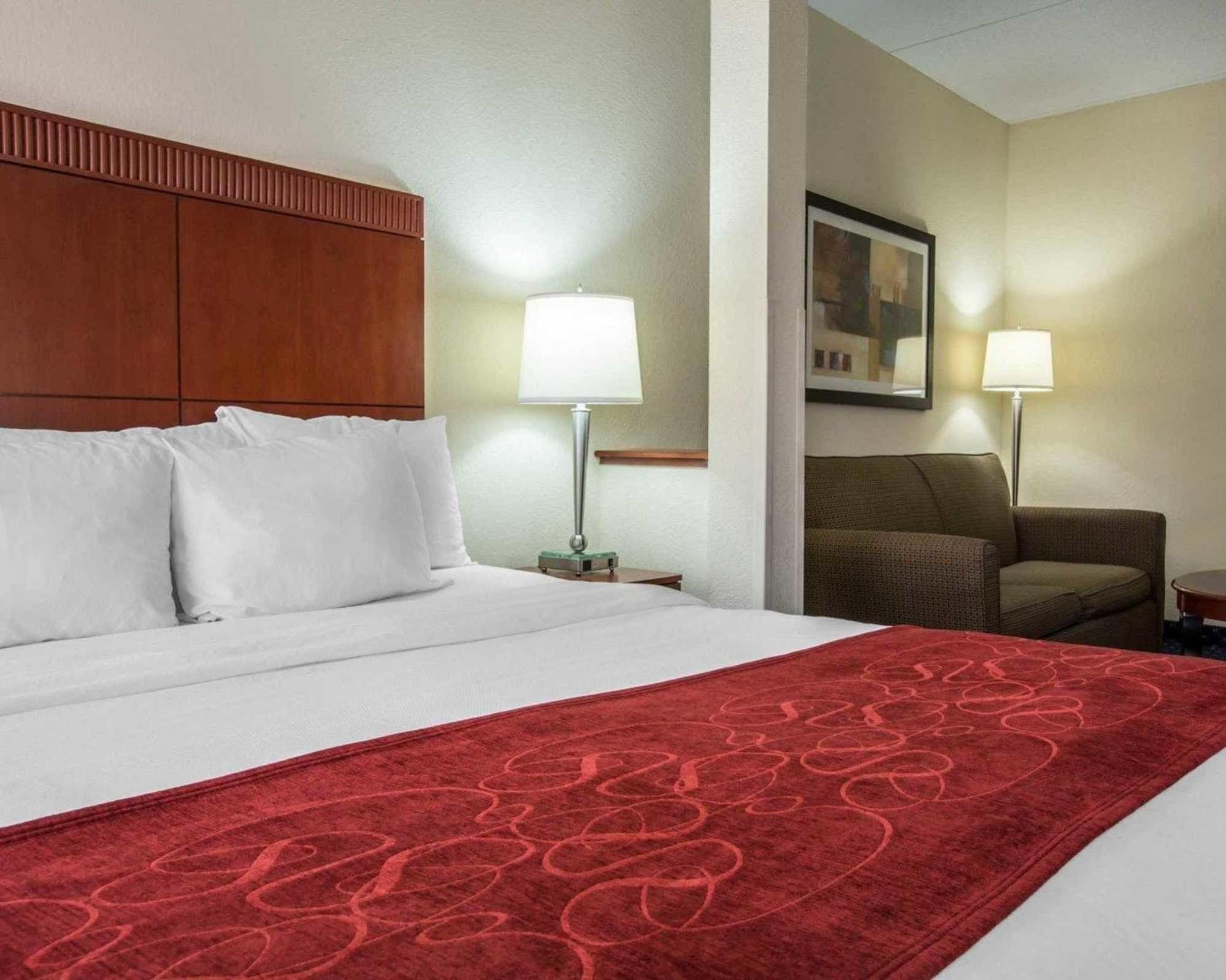 Hotel Comfort Outlet Center