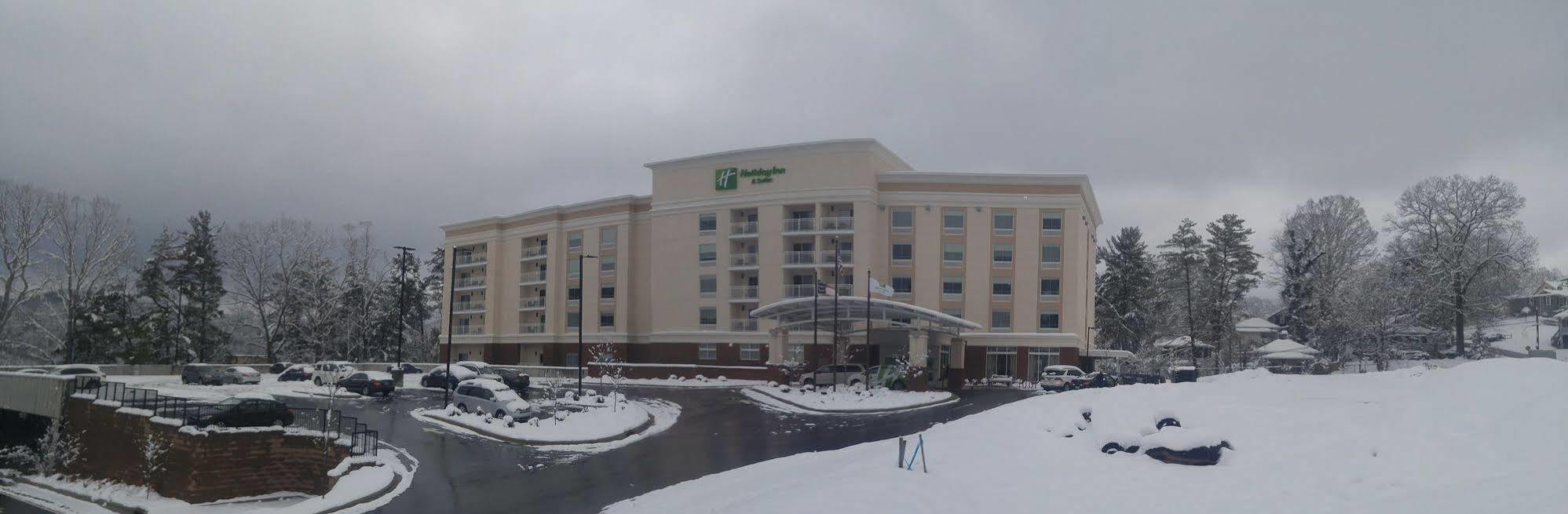 Ac Biltmore Village Hotel