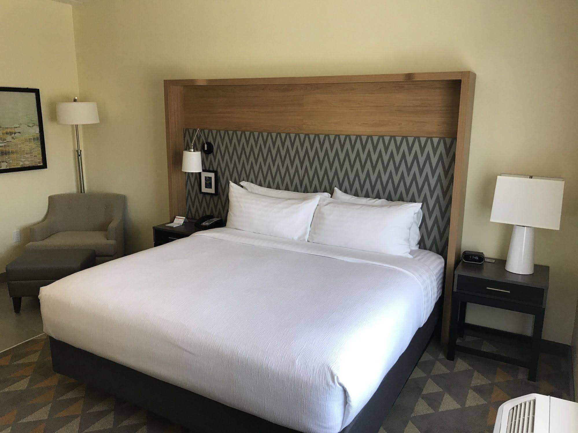 Hotel Ac Biltmore Village 3*