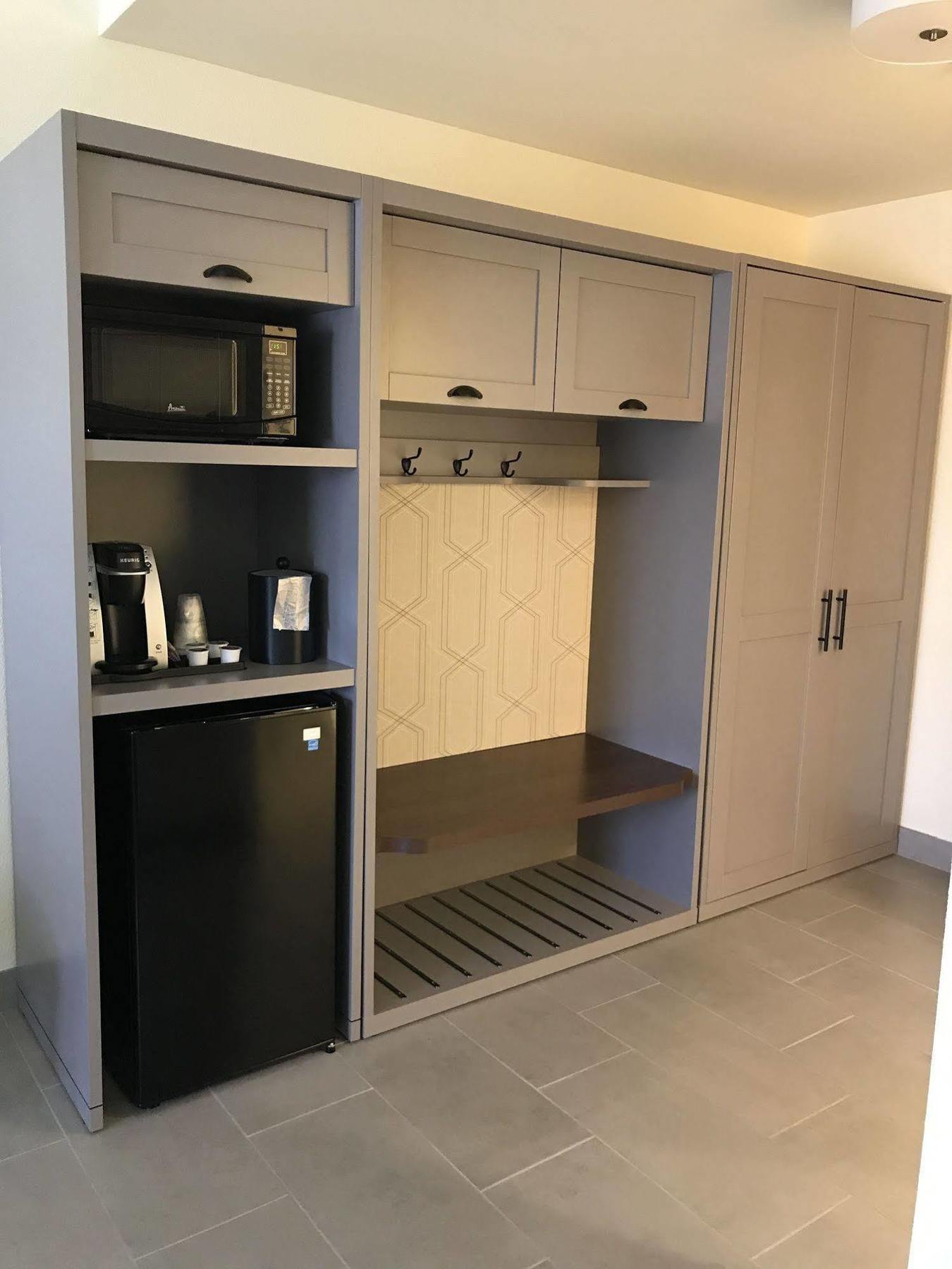 Hotel Ac Biltmore Village 3*