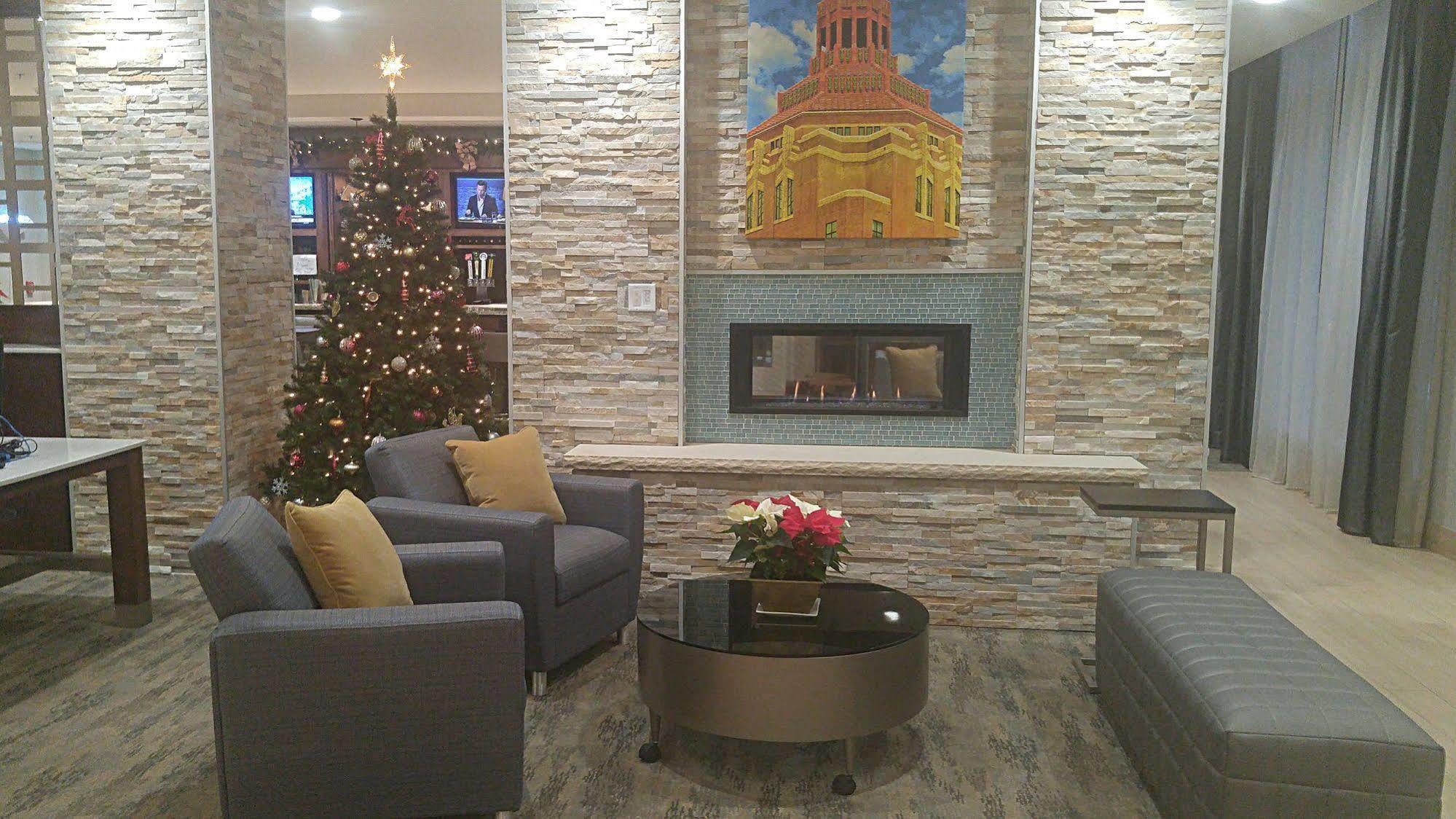 Hotel Ac Biltmore Village
