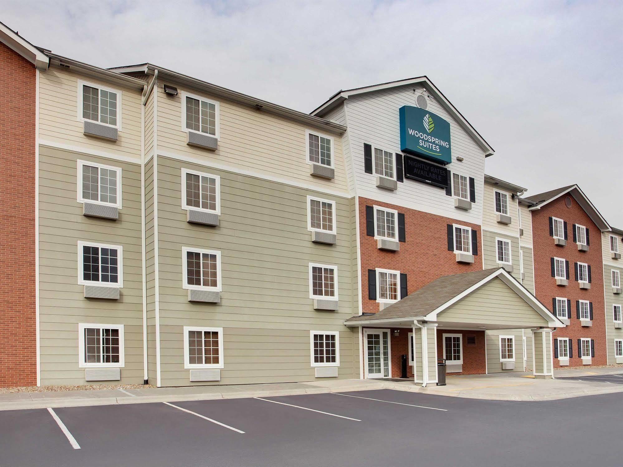Hotel Woodspring - Biltmore West 3*