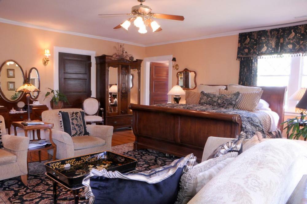 Black Walnut B&B Inn 4* Asheville