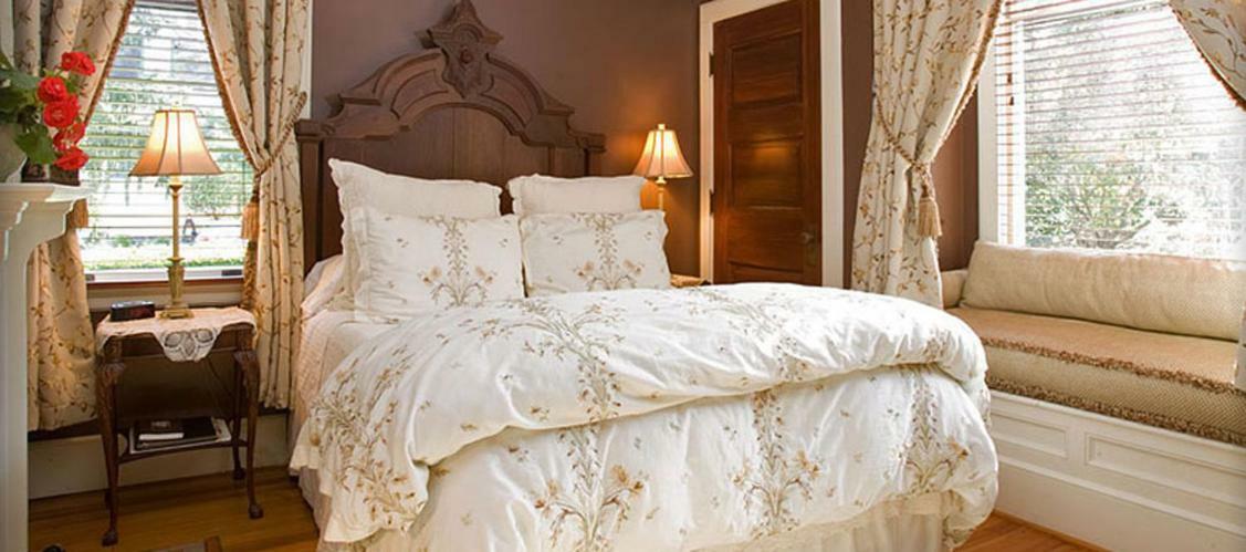 Bed & Breakfast Black Walnut B&B Inn
