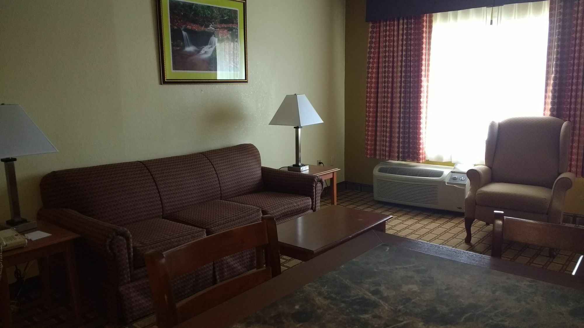 Hotel Ramada By Wyndham Southeast 2*