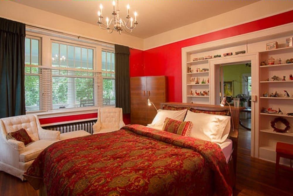 Sweet Biscuit Bed & Breakfast