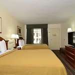 Quality Inn & Suites Biltmore East