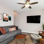 Family Oasis W/ Loft & Firepit: Convenient
