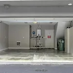 Star Location With Spacious Layout