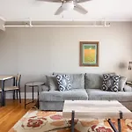 Princess Anne Boutique Hotel