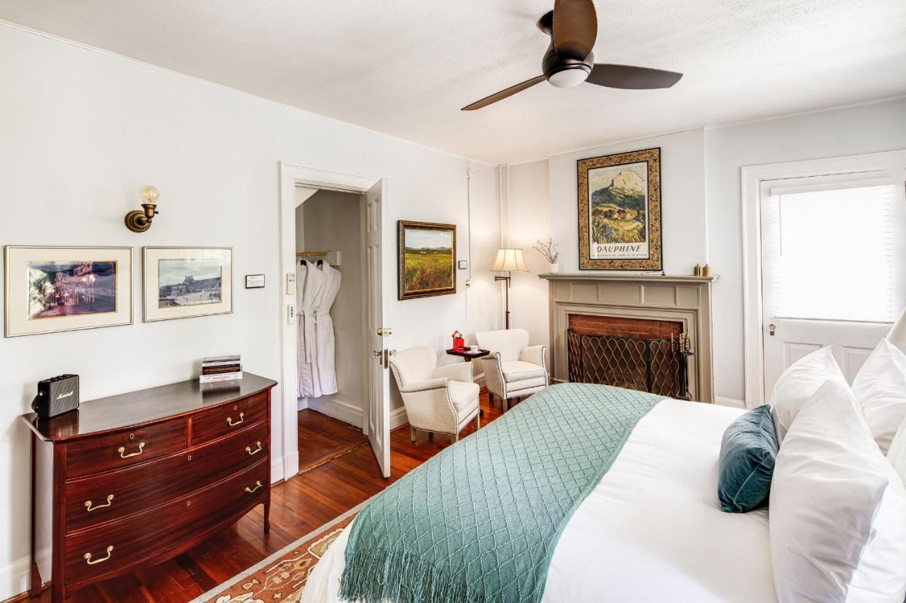 Bed & Breakfast The Applewood Manor
