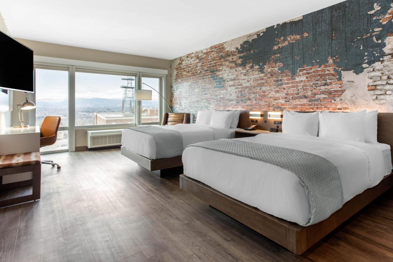 Cambria Downtown Hotel 4*