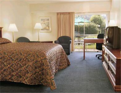 Hotel Howard Johnson - Biltmore