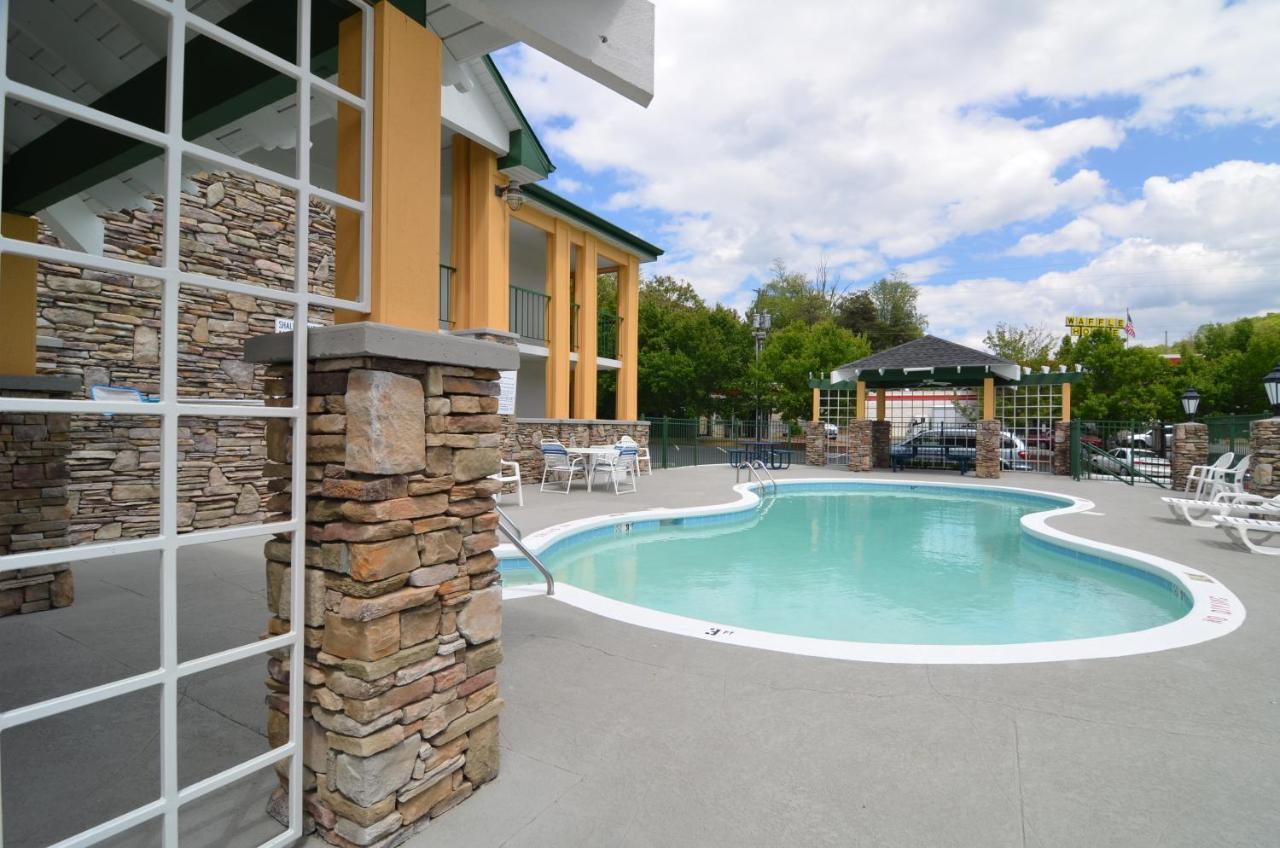 Hotel Quality & Biltmore East 2*