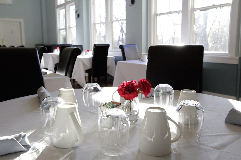 Princess Anne Boutique Hotel 3*