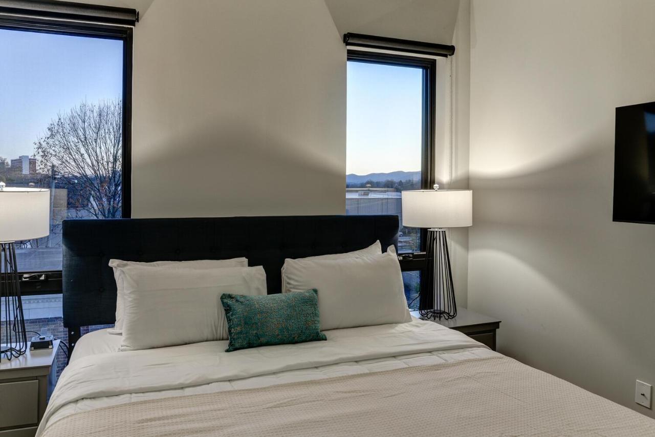 145 Biltmore Ave 541b0a Holiday home *