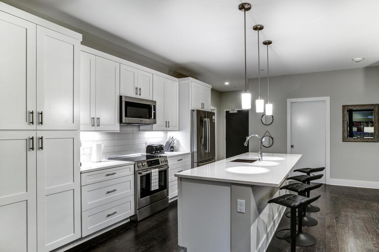 Holiday home 145 Biltmore Ave 541b0a *