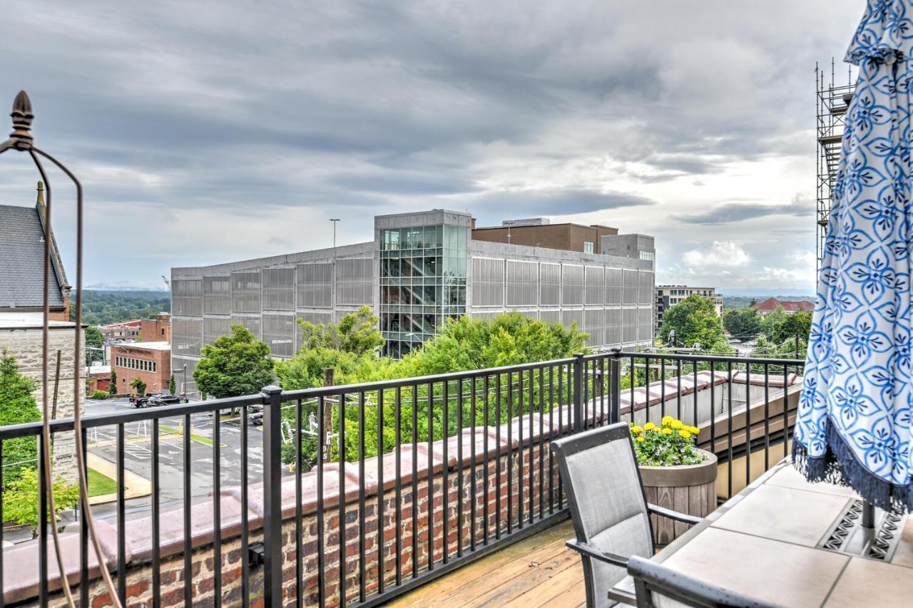 Holiday home Magnificent S And W Building Asheville