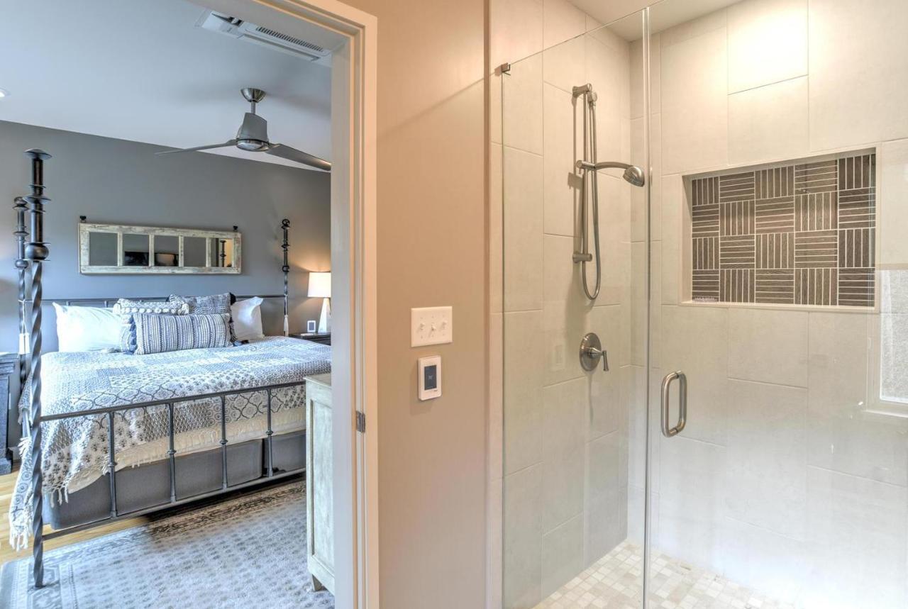 Star Location With Spacious Layout *