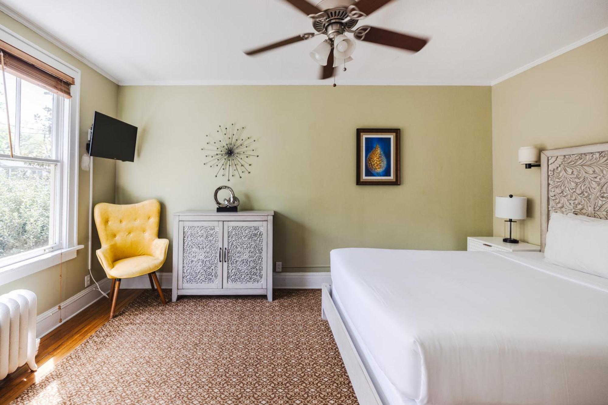 Princess Anne Boutique 3* Asheville