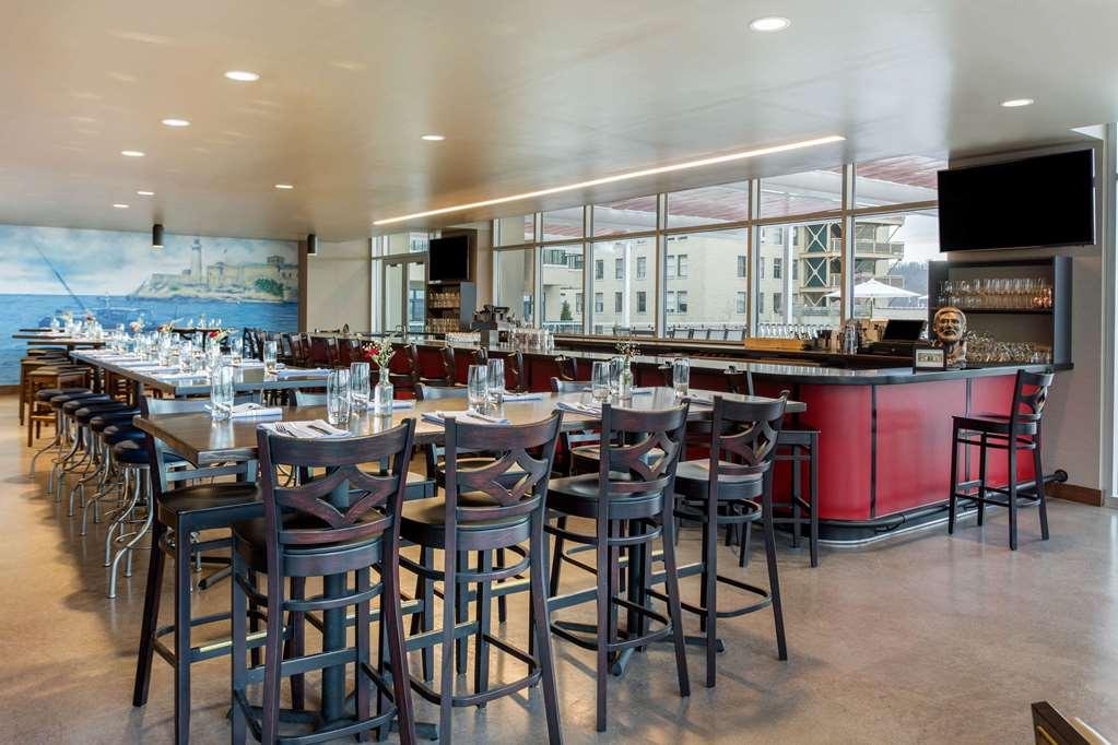 Cambria Downtown Hotel 4*