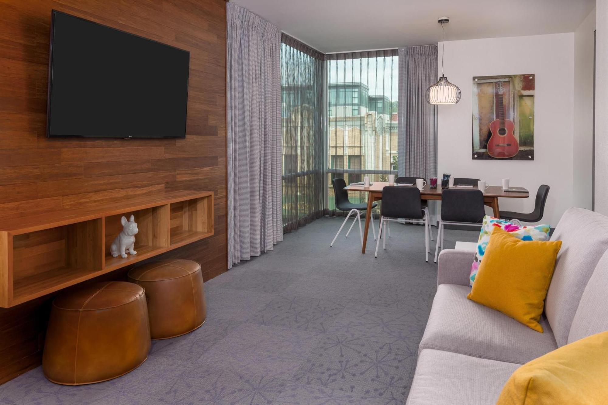 Hotel Aloft Downtown 3*