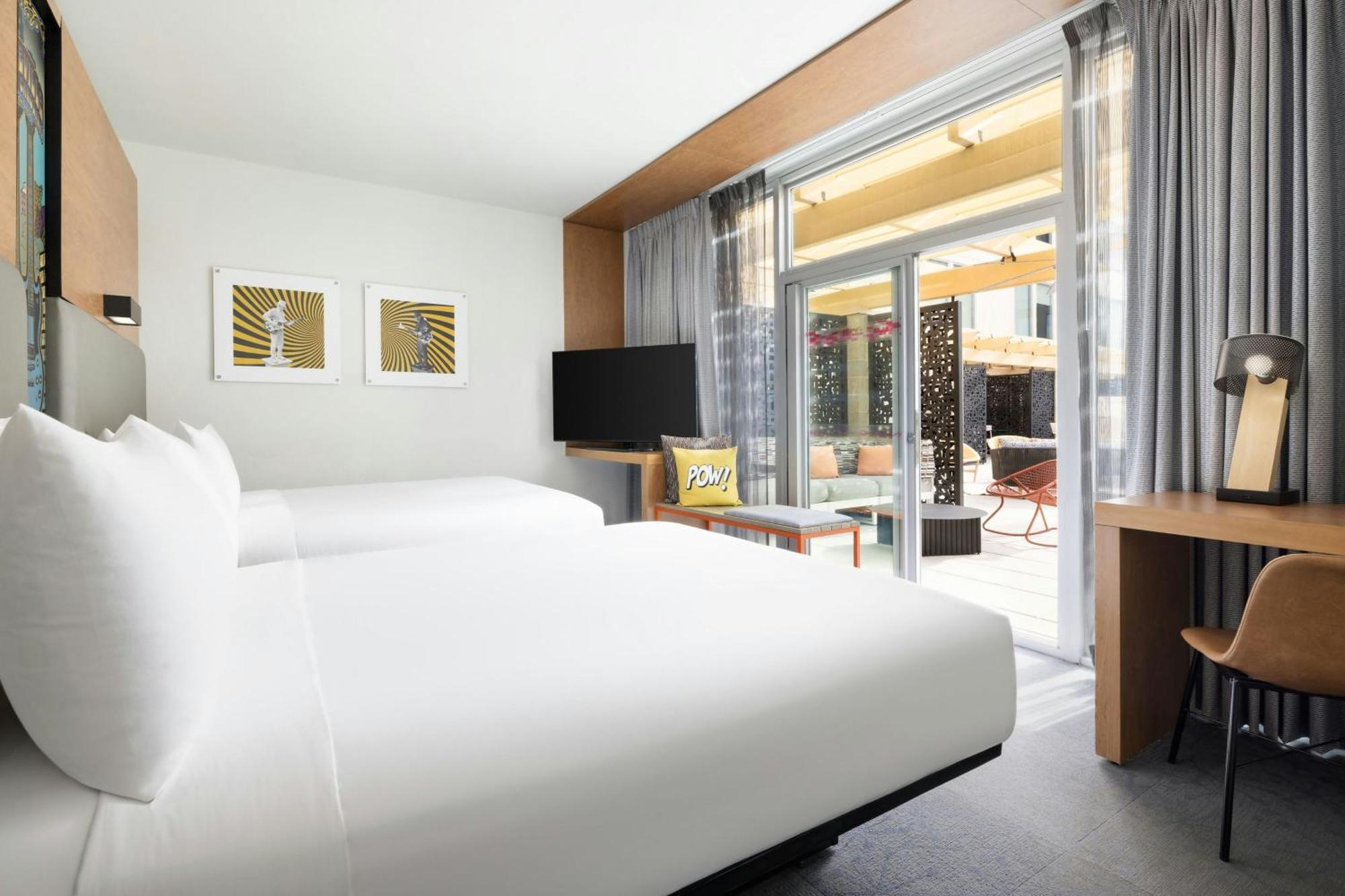 Aloft Downtown 3*