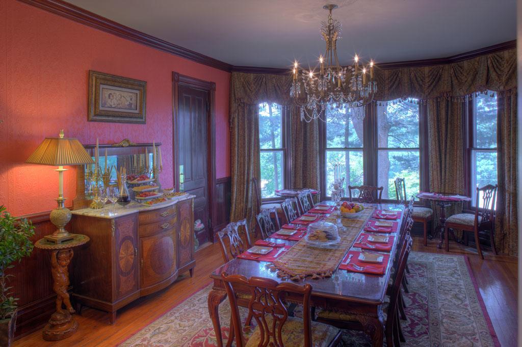 Biltmore Village Inn B&B Bed & Breakfast 4*
