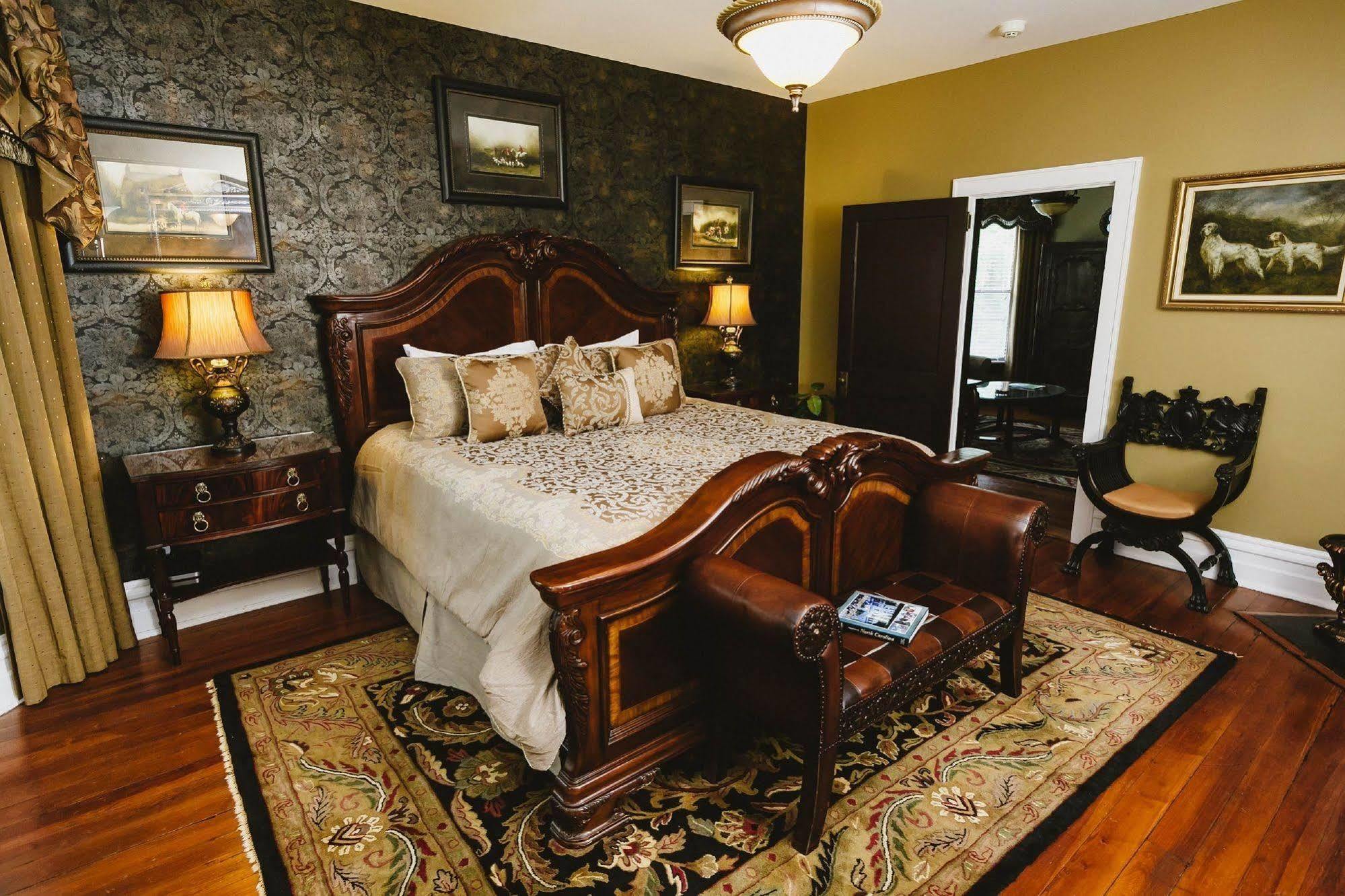 Biltmore Village Inn B&B Bed & Breakfast Asheville