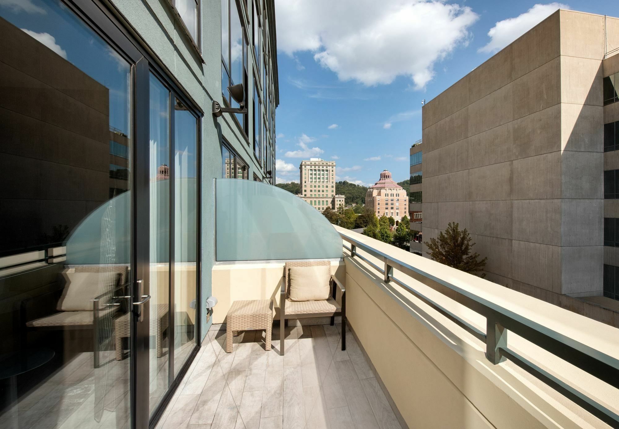 Hotel Ac Downtown