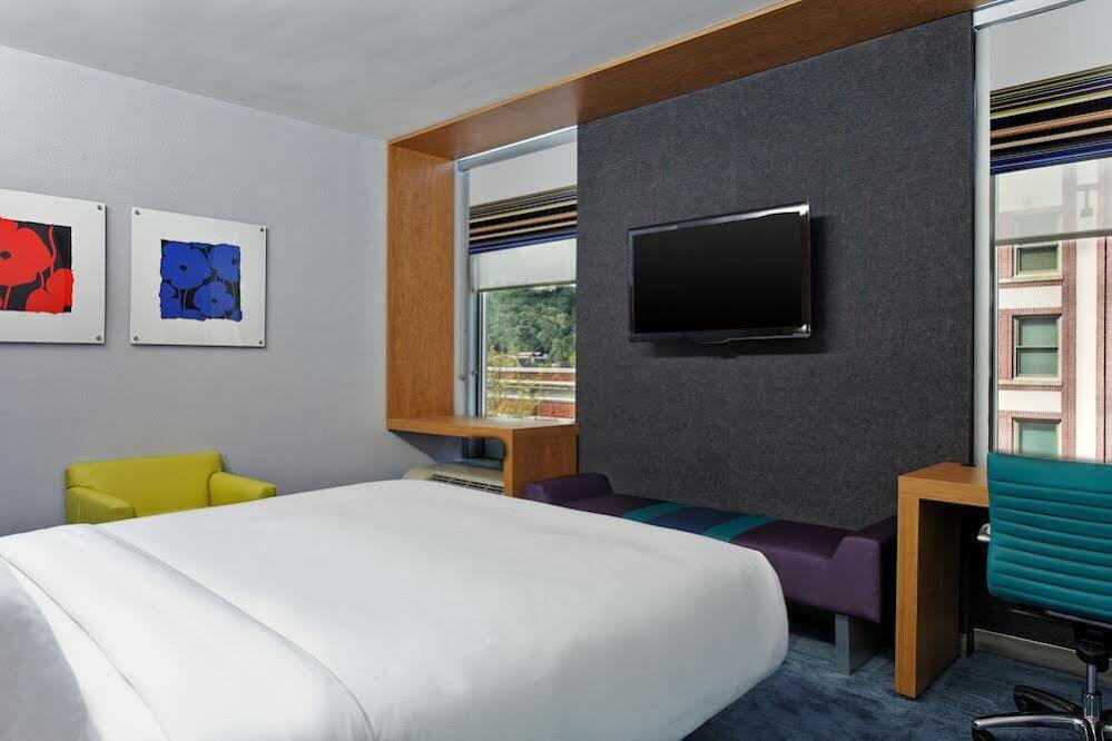 Aloft Downtown 3* Asheville