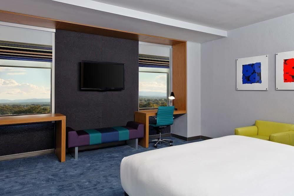 Hotel Aloft Downtown 3*